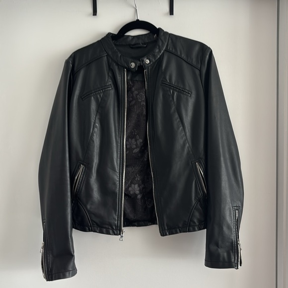 Guess Size L faux leather jacket - Picture 3 of 7